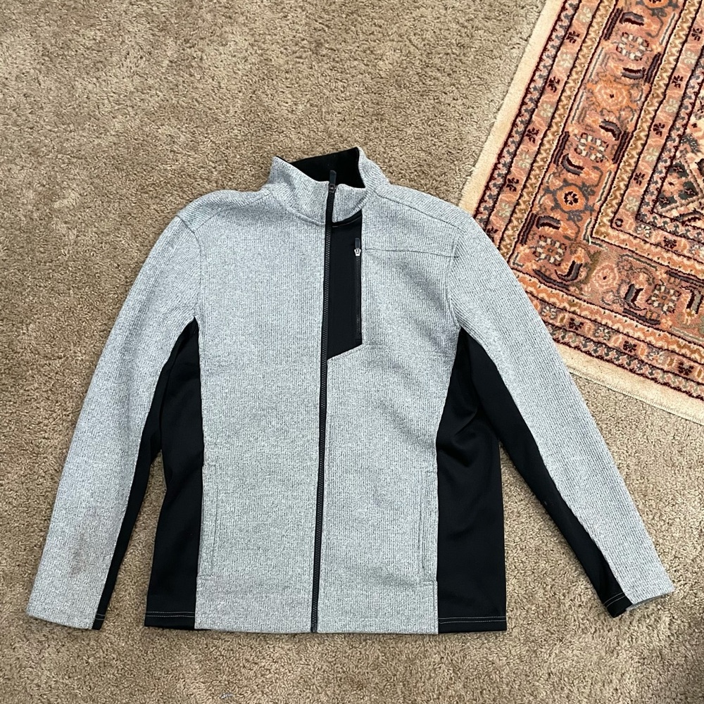 IZOD full zip sweatshirt